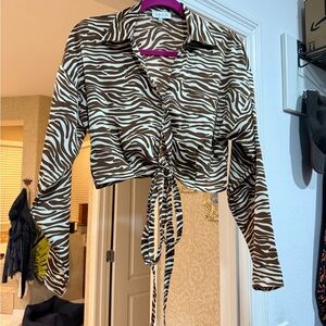 ACOA Brown Zebra-Print Tie-Front Button-Down Shirt